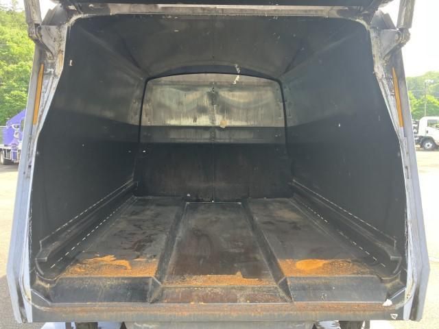 MITSUBISHI CANTER 2017 Image 31