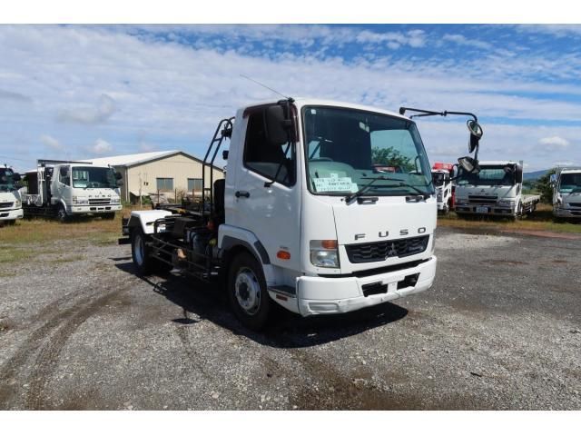 MITSUBISHI FUSOU FIGHTER 2015 Image 31