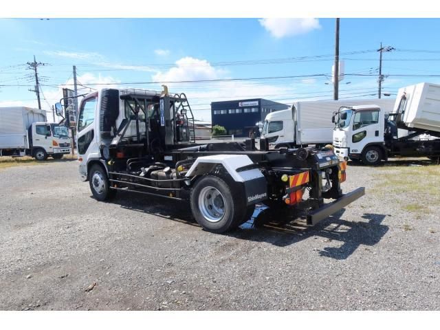 MITSUBISHI FUSOU FIGHTER 2015 Image 31