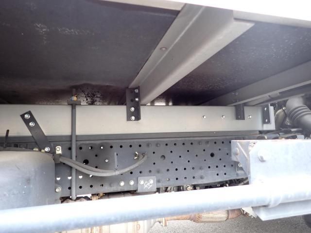 ISUZU ELF 2017 Image 31