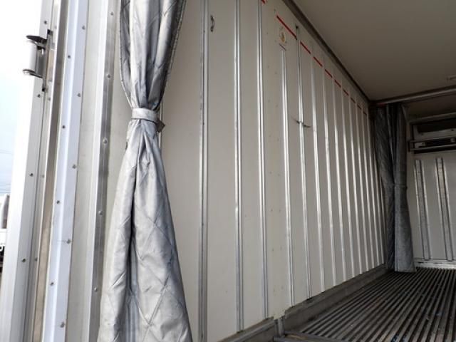 ISUZU ELF 2017 Image 31