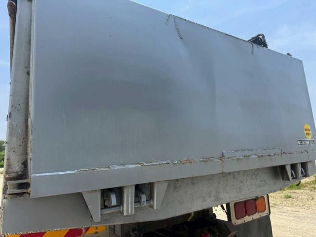 HINO PROFIA 2012 Image 31