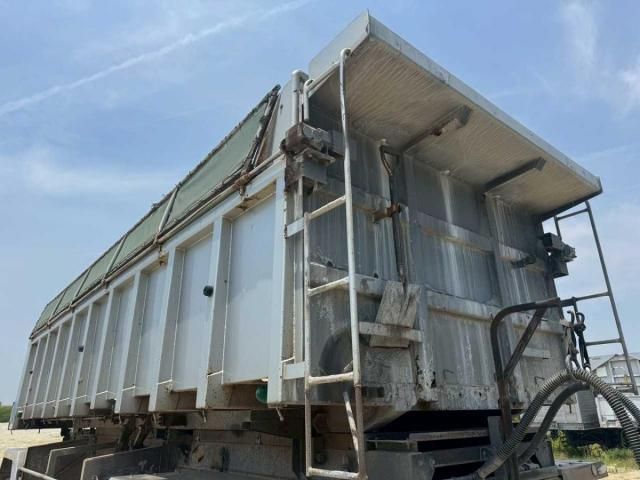 HINO PROFIA 2012 Image 31