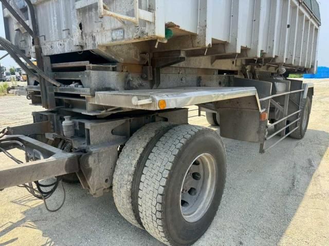 HINO PROFIA 2012 Image 31