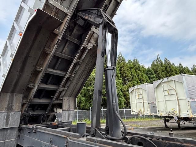 HINO PROFIA 2014 Image 31