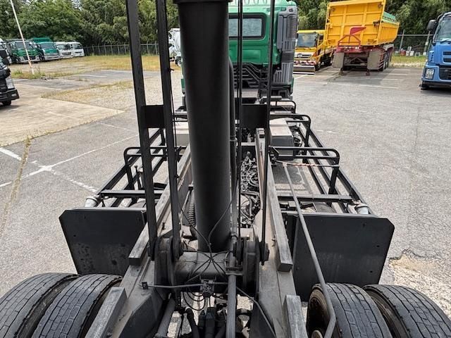 HINO PROFIA 2014 Image 31