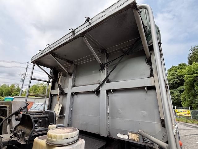 HINO PROFIA 2014 Image 31