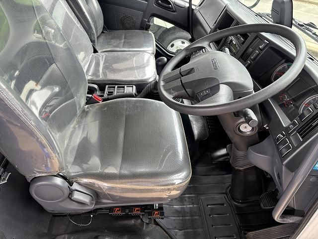 ISUZU FORWARD 2022 Image 31