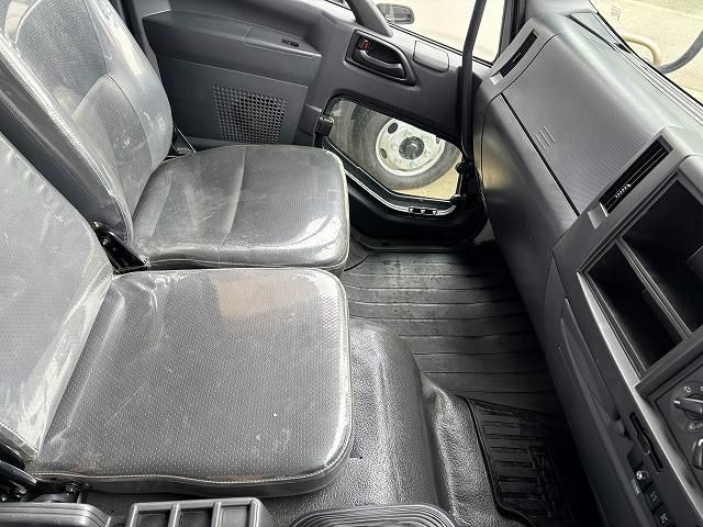 ISUZU FORWARD 2022 Image 31