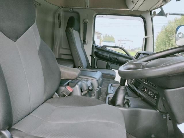 HINO PROFIA 2014 Image 31