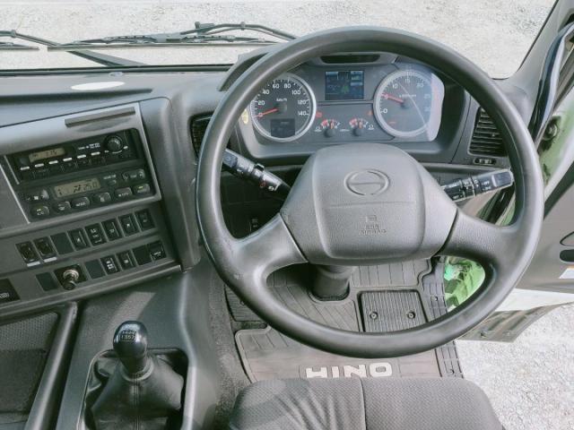 HINO PROFIA 2014 Image 31