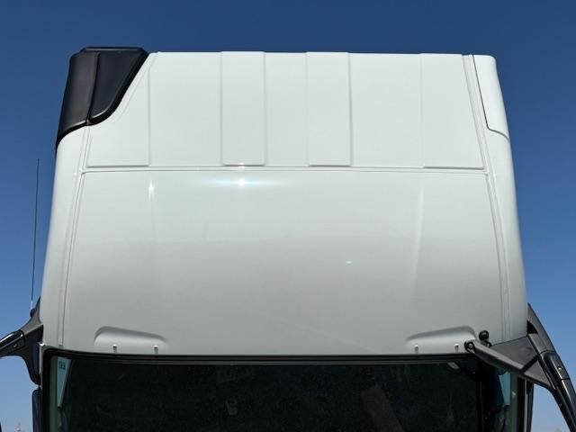 MITSUBISHI FUSOU SUPER GREAT 2024 Image 31