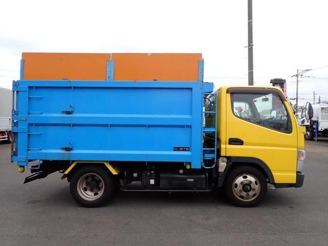 MITSUBISHI CANTER 2015 Image 31