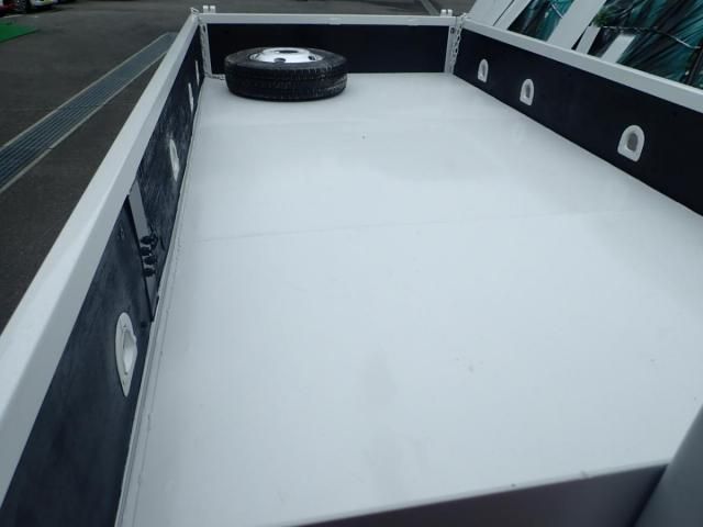 ISUZU ELF 2008 Image 31