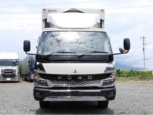 MITSUBISHI CANTER 2022 Image 31
