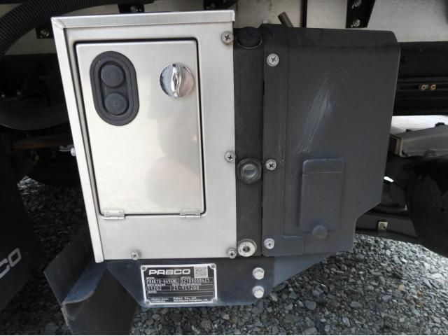 MITSUBISHI CANTER 2022 Image 31