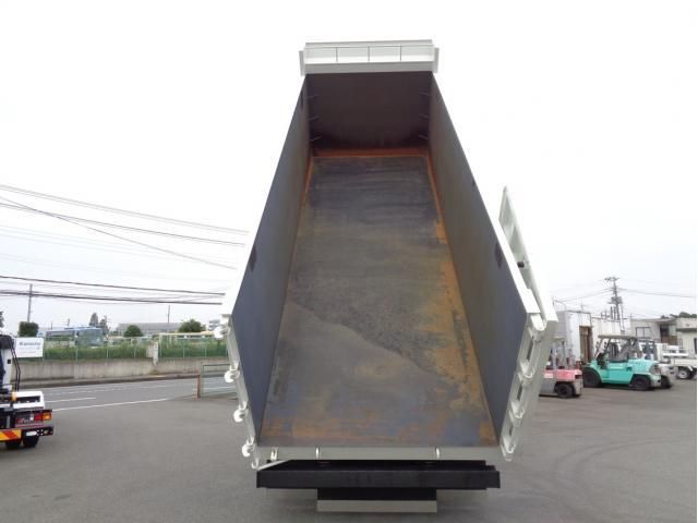 MITSUBISHI FUSOU SUPER GREAT 2023 Image 31