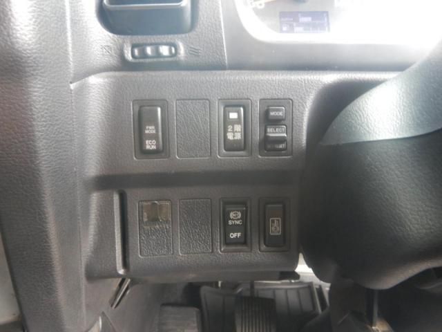 HINO PROFIA 2014 Image 31