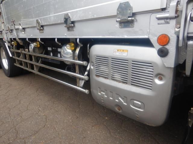 HINO PROFIA 2014 Image 31