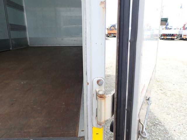 ISUZU ELF 2014 Image 31