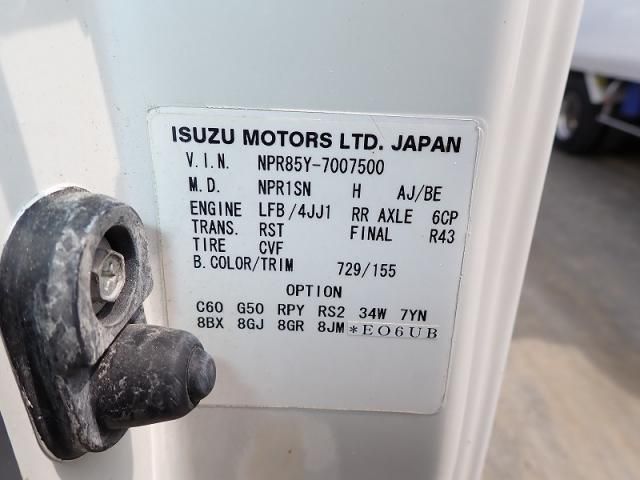 ISUZU ELF 2014 Image 31