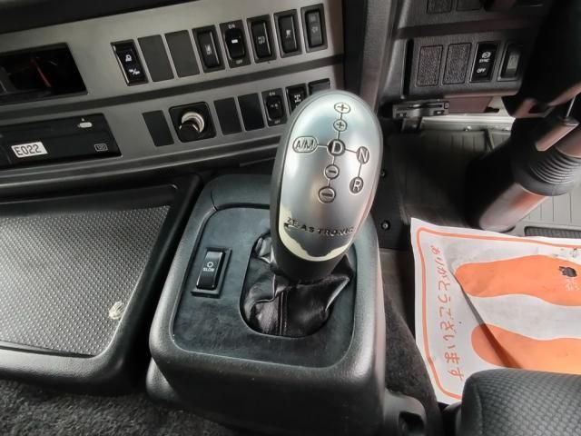 HINO PROFIA 2015 Image 31