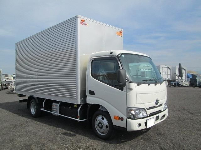 HINO DUTRO 2024 Image 31