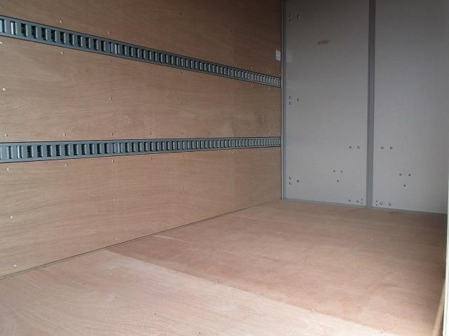 HINO DUTRO 2024 Image 31