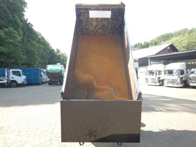 MITSUBISHI CANTER 2017 Image 31