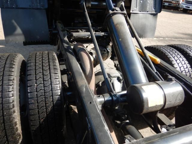 MITSUBISHI CANTER 2017 Image 31