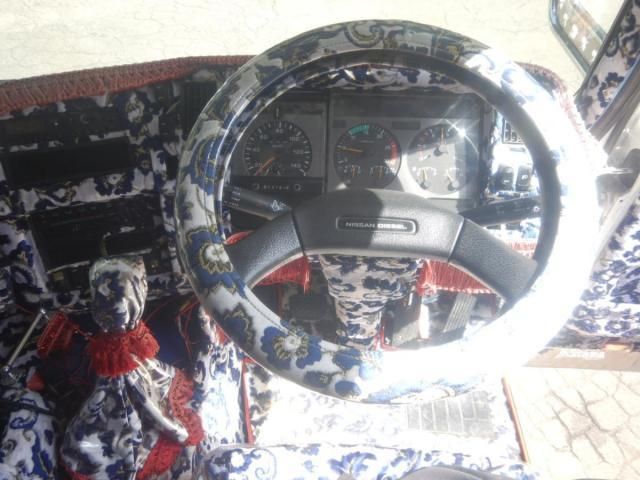 NISSAN DIESEL BIGTHUMB 1999 Image 31