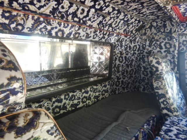 NISSAN DIESEL BIGTHUMB 1999 Image 31