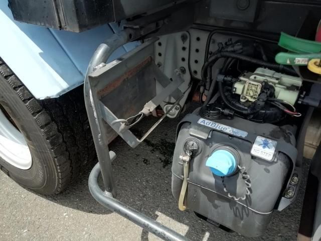 MITSUBISHI CANTER 2016 Image 31