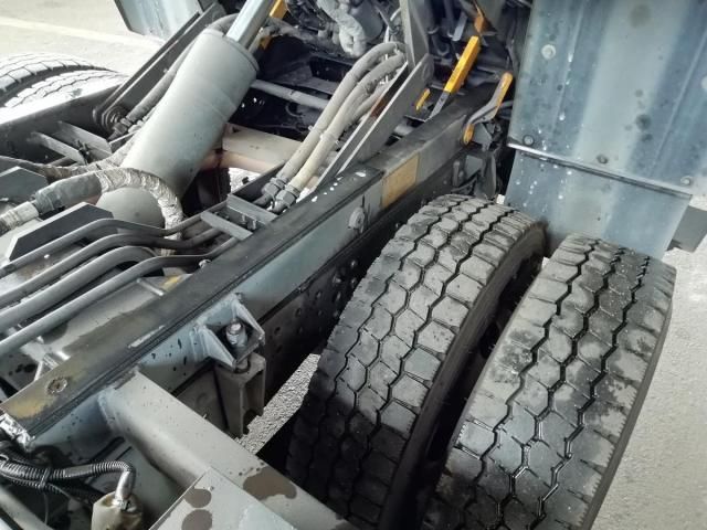 MITSUBISHI CANTER 2016 Image 31