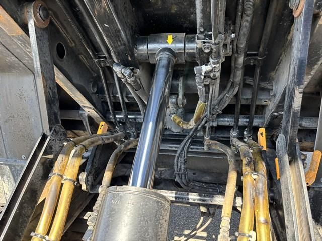 HINO DUTRO 2017 Image 31