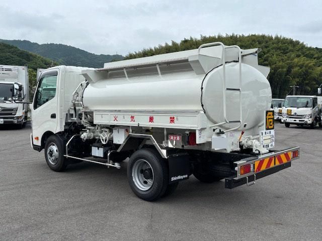 HINO DUTRO 2024 Image 31