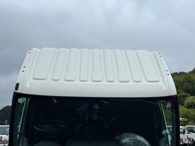 HINO DUTRO 2024 Image 31