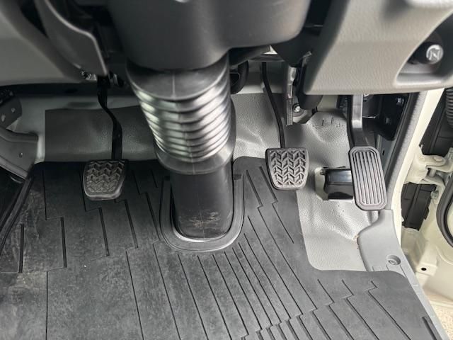 HINO DUTRO 2024 Image 31