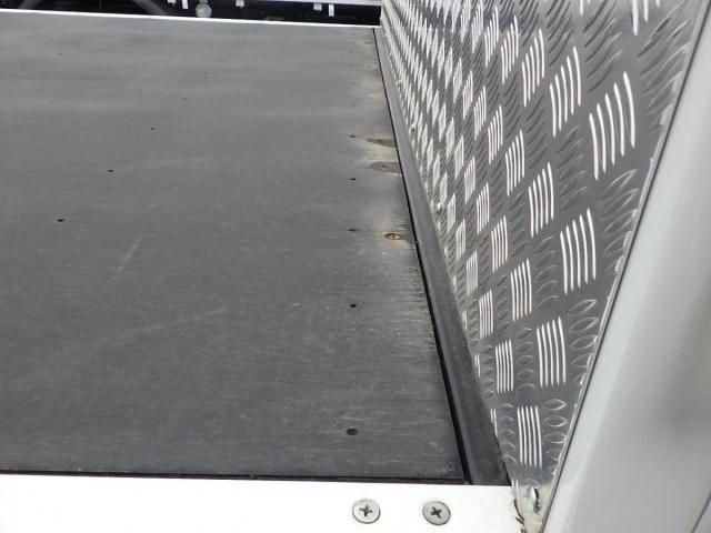 MITSUBISHI CANTER 2024 Image 31