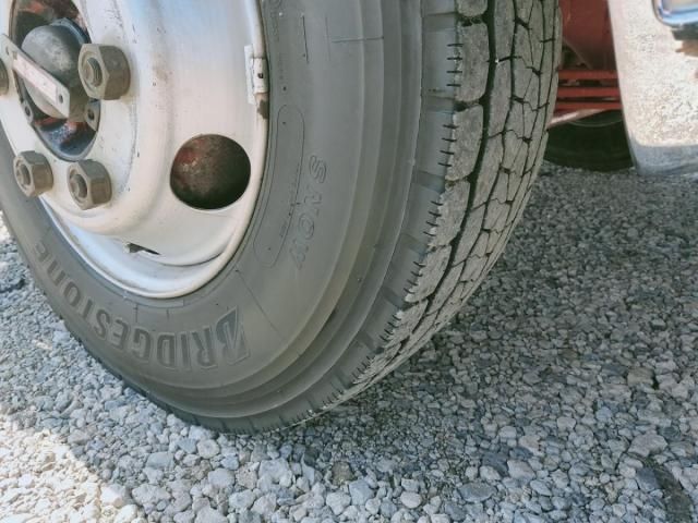 HINO RANGER 2002 Image 31