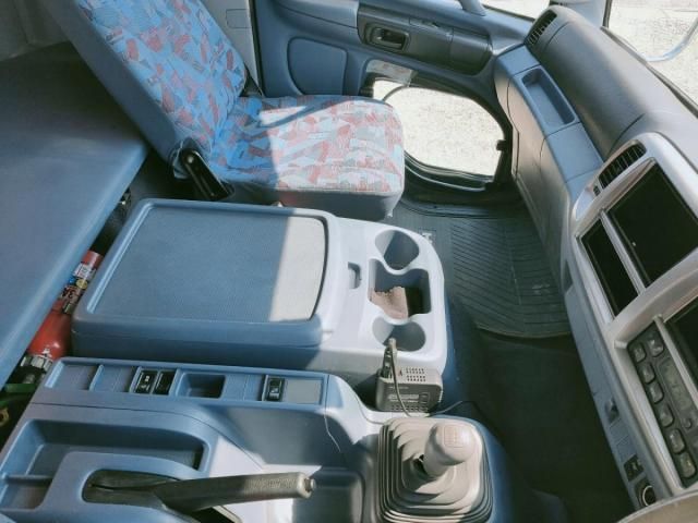 HINO RANGER 2002 Image 31