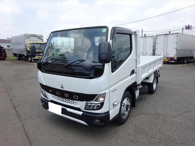MITSUBISHI CANTER 2024 Image 31