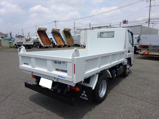 MITSUBISHI CANTER 2024 Image 31