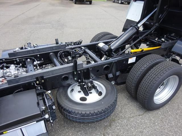 MITSUBISHI CANTER 2024 Image 31