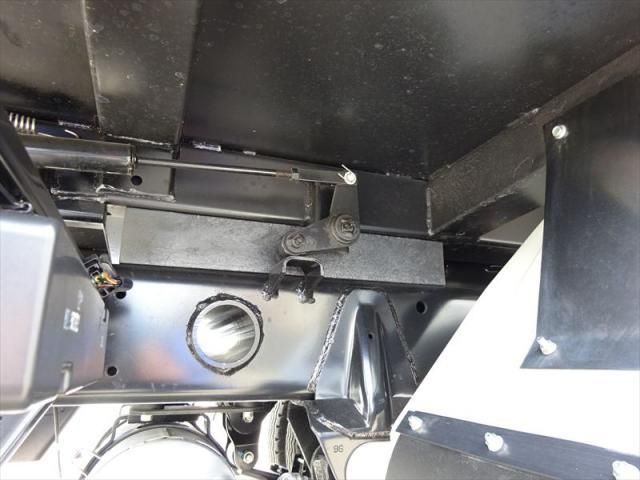 MITSUBISHI CANTER 2024 Image 31