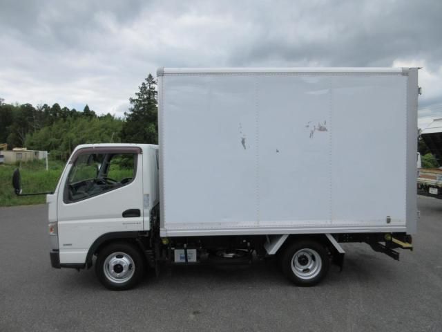 MITSUBISHI CANTER 2015 Image 31