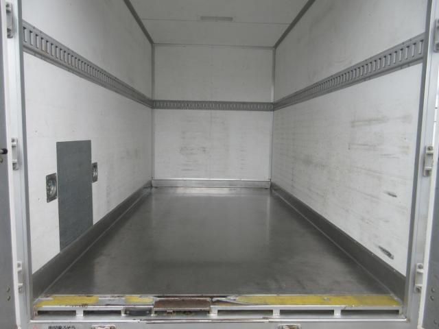 MITSUBISHI CANTER 2015 Image 31