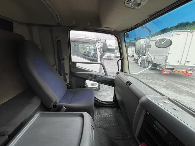 MITSUBISHI FUSOU FIGHTER 2016 Image 31