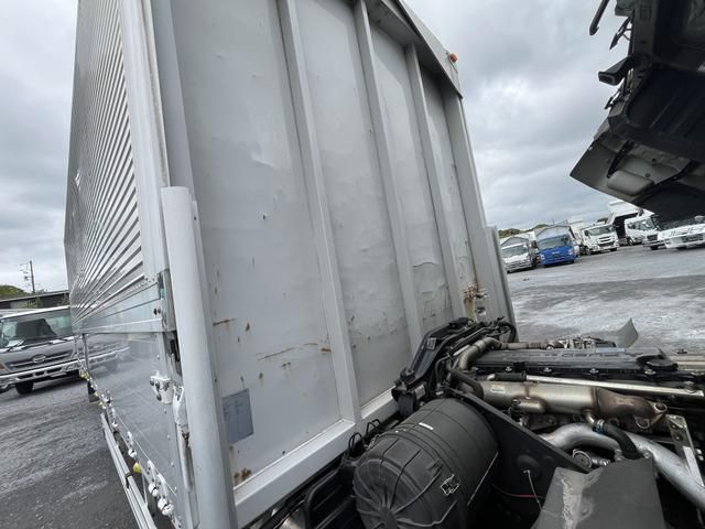 MITSUBISHI FUSOU FIGHTER 2016 Image 31