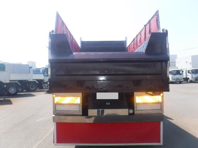 ISUZU GIGA 2014 Image 31